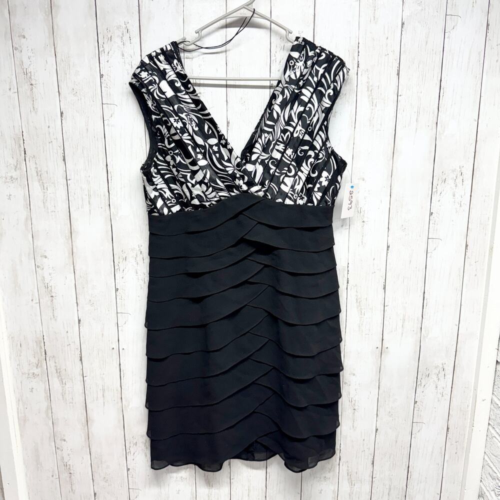 Vintage Scarlett Nite Dress Women Size 16 Black V-Neck Ruffle Sleeveless Mini